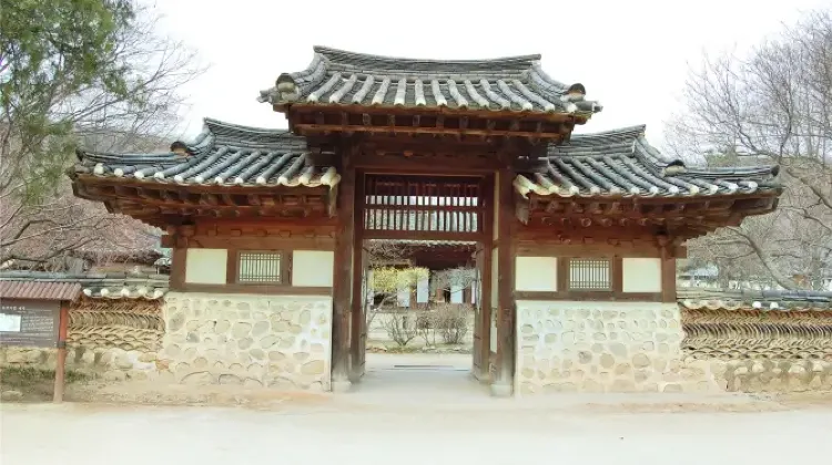 Top Things to do in Suwon