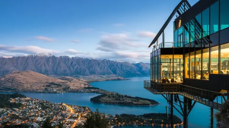 3 Benefits of Using a New Zealand eSIM